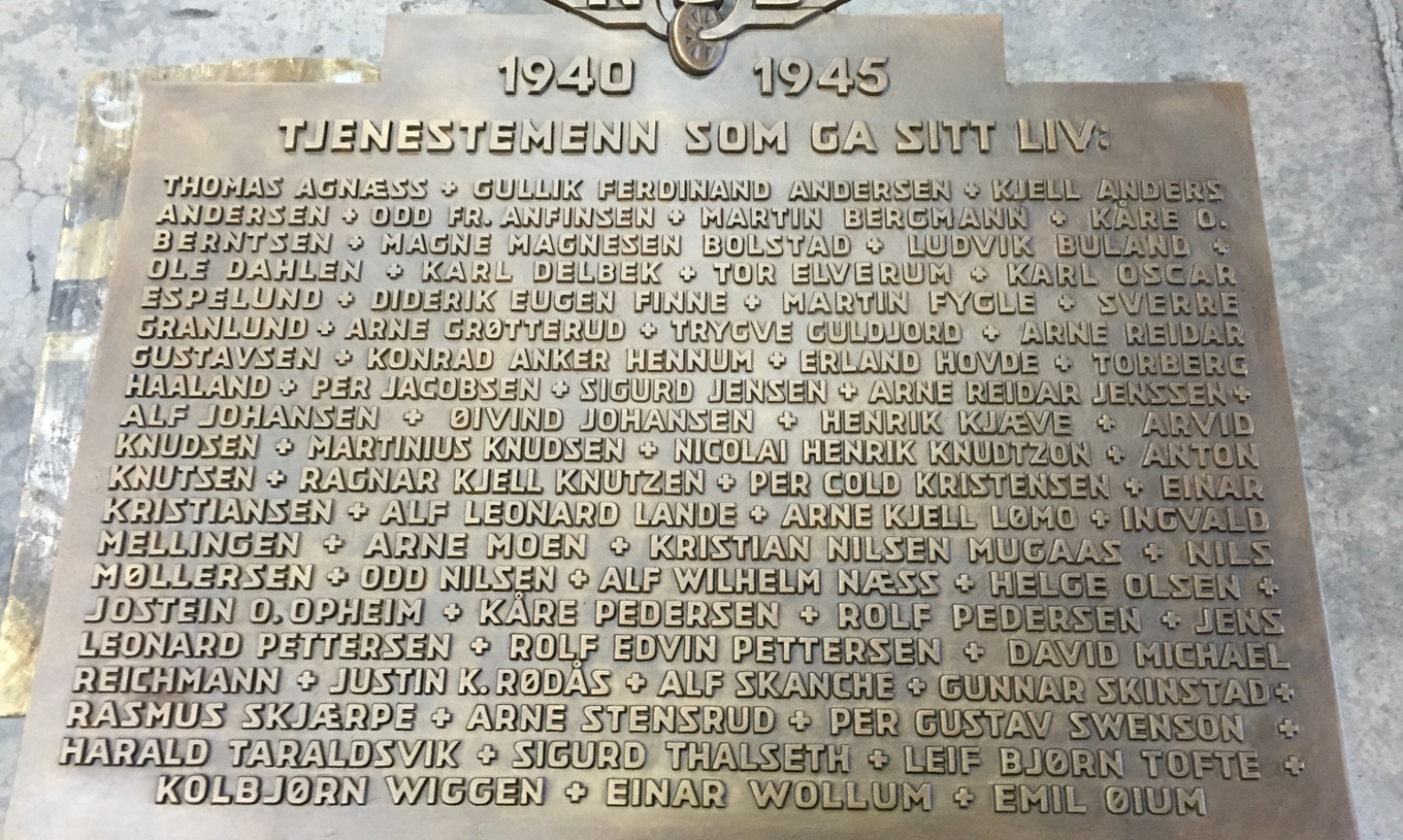 støpte skilt plakett tavle Olsen Nauen Klokkestøperi