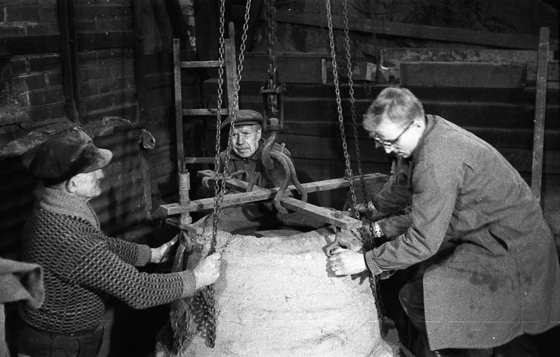 Klokkemuseum industri eventyr historie norsk tradisjon utstilling Olsen Nauen Klokkestøperi