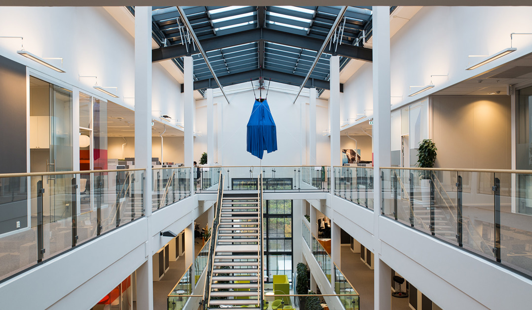 Olsen Nauen Klokkestøperi, klokkespill, kirkeklokker, skipsklokker, 1844, gårdsklokker, norsk industri, småklokker, ISS, norges største salgsklokke